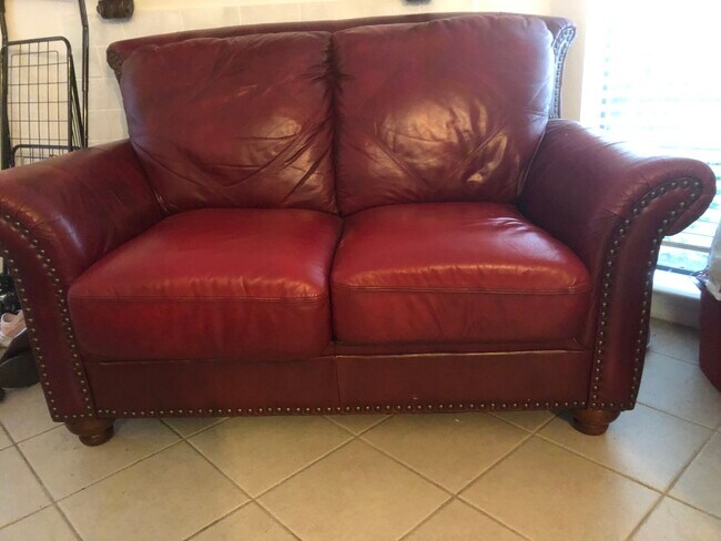 Loveseat Sofa - 3121 Sondra Dr Unit 104
