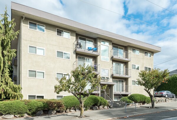 Photo - Stonebridge Apartments