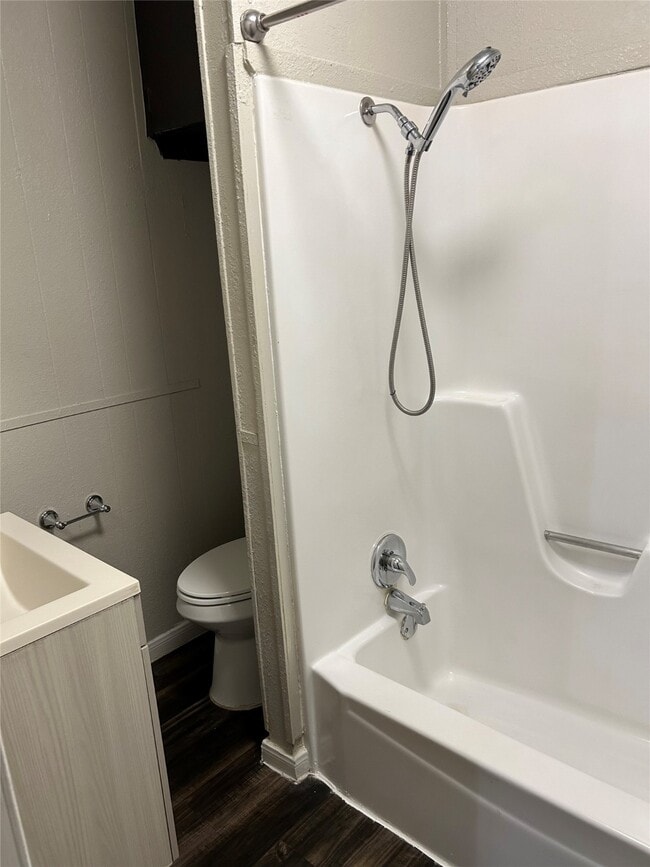 Photo - 1020 N Main St Unit 9