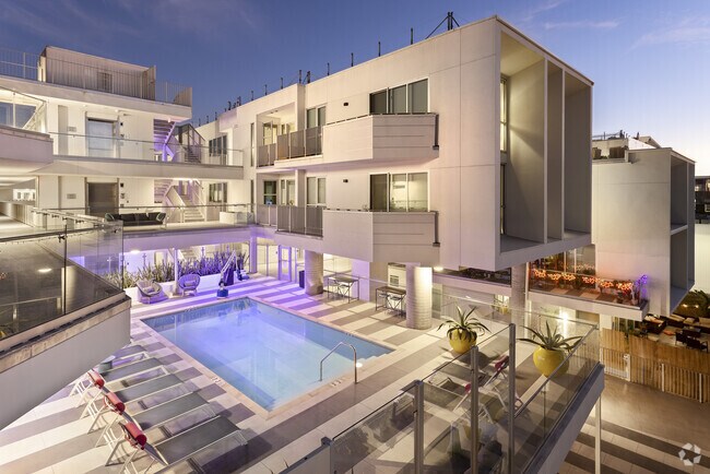 Building Photo - Millennium Santa Monica Rental