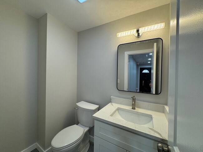 Photo - 41 Ashford St Apartments Unit 3