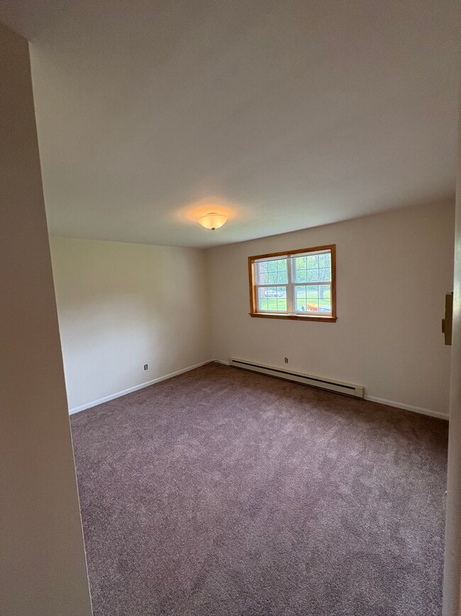 Photo - 420 E Walnut St Unit Apt. B