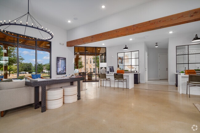 Leasing Center