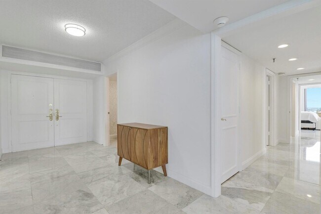 Photo - 5380 N Ocean Dr Unidad 22J