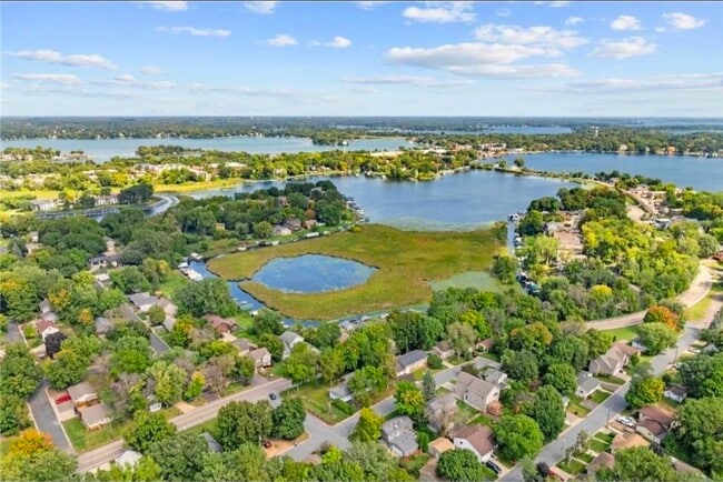 Close to the beach! Great in the summer but also popular for ice fishing in the winter! - 4664 Suffolk Rd Unit Mound Upper  Duplex