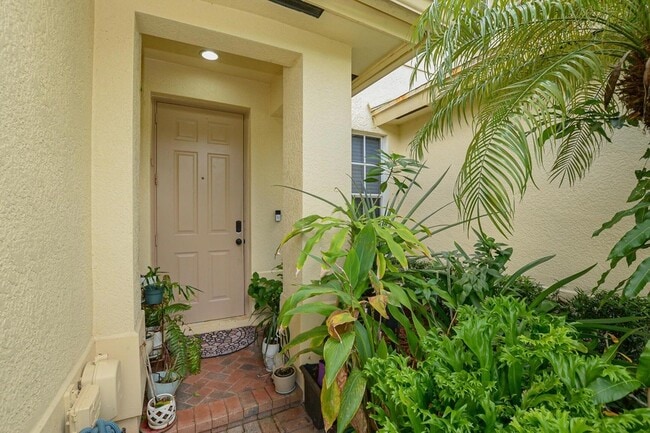 Photo - 9949 E Villa Cir