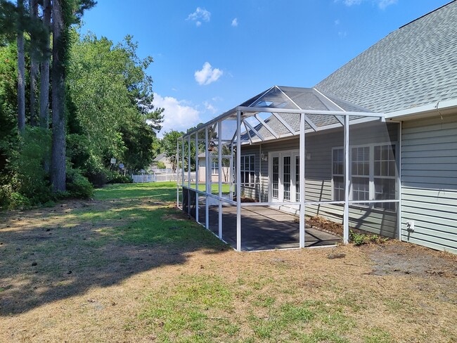 Photo - 529 Foxglove Ct