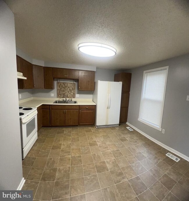 Photo - 1117 Davis St