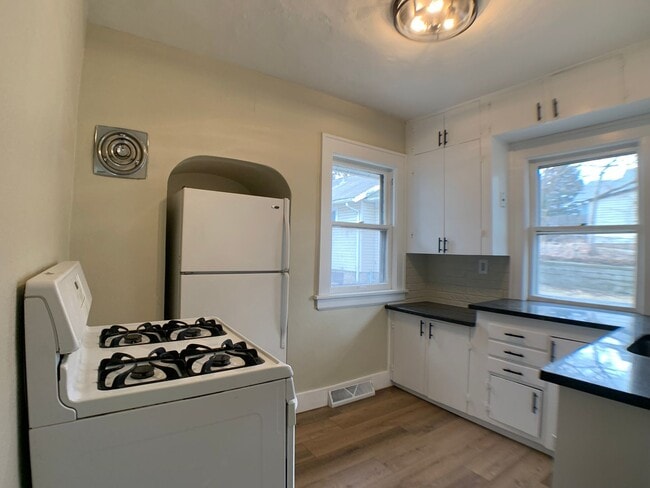 Photo - 1822-1824 Stillwater Ave East Unit 1824 Stillwater Ave East