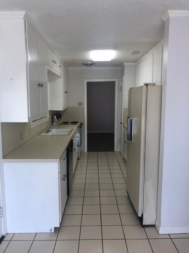 Photo - CLOSE TO ACU!  3 BED, 1 BATH!