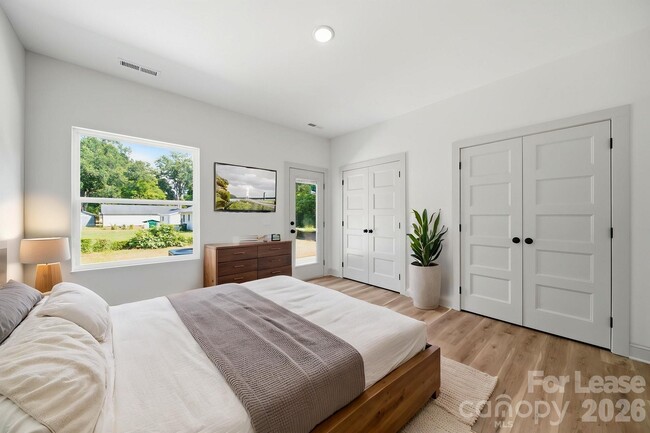 Photo - 353 Camden Ct NW