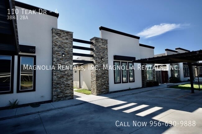 West Oaks Apartments - West Oaks Apartments Unit 4