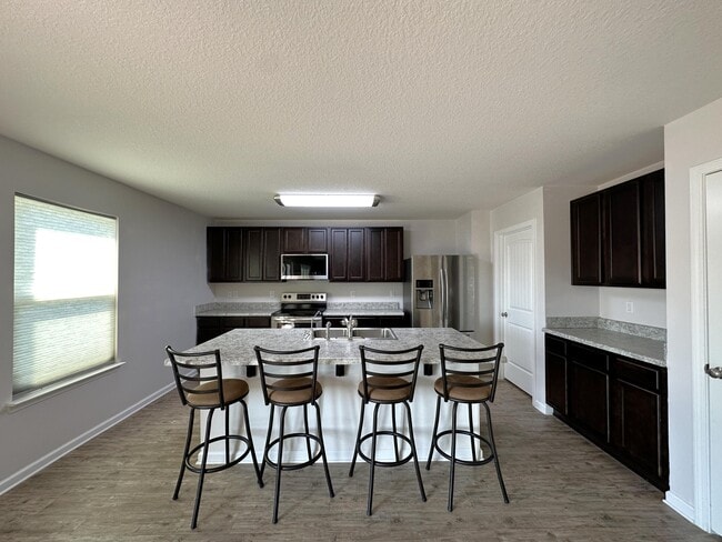 Photo - 4920 Kensington Ln