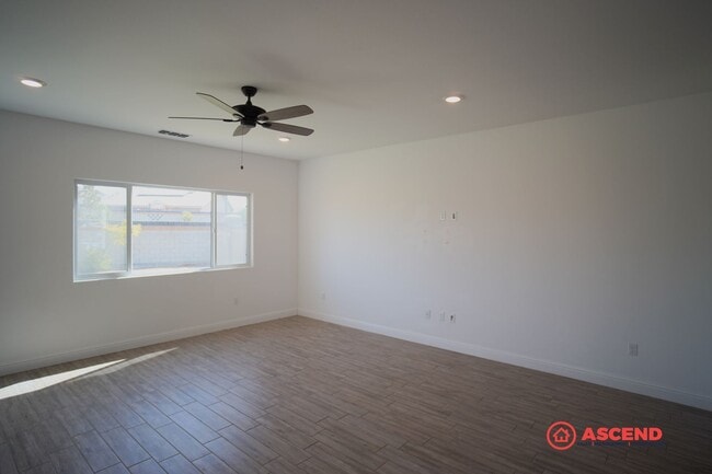 Photo - Stunning Home in Gossamer Grove!