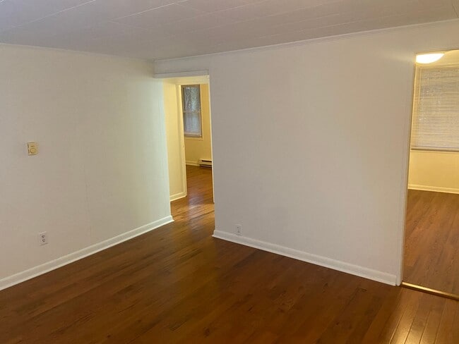 Photo - Chapel Hill / 2BR House of Homestead AVAIL