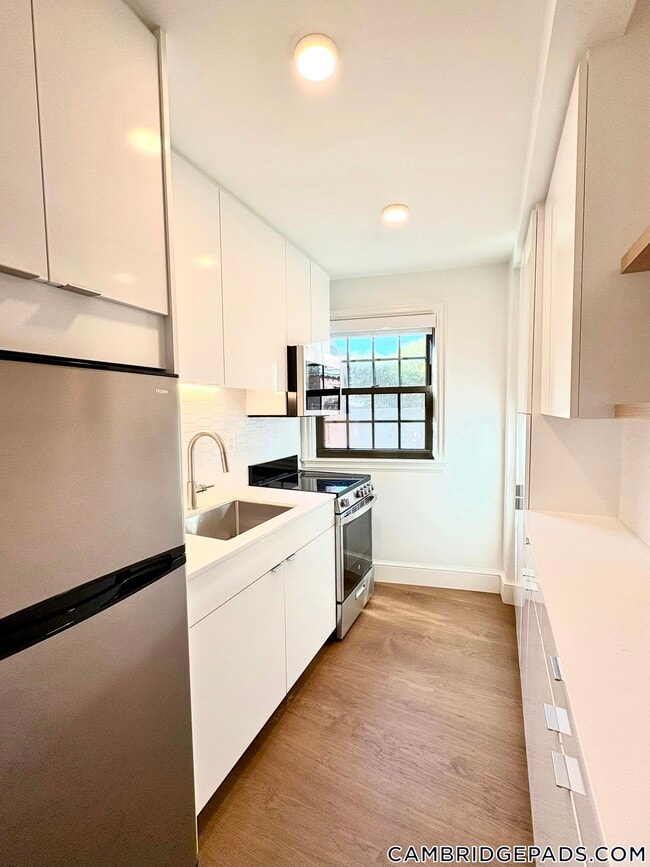 Building Photo - 1200 Massachusetts Ave Unit 109