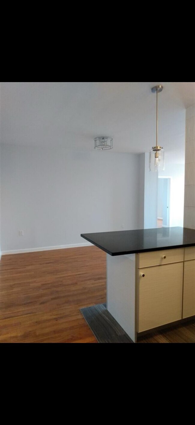 Photo - 44 Sherman Ave Unidad 3B