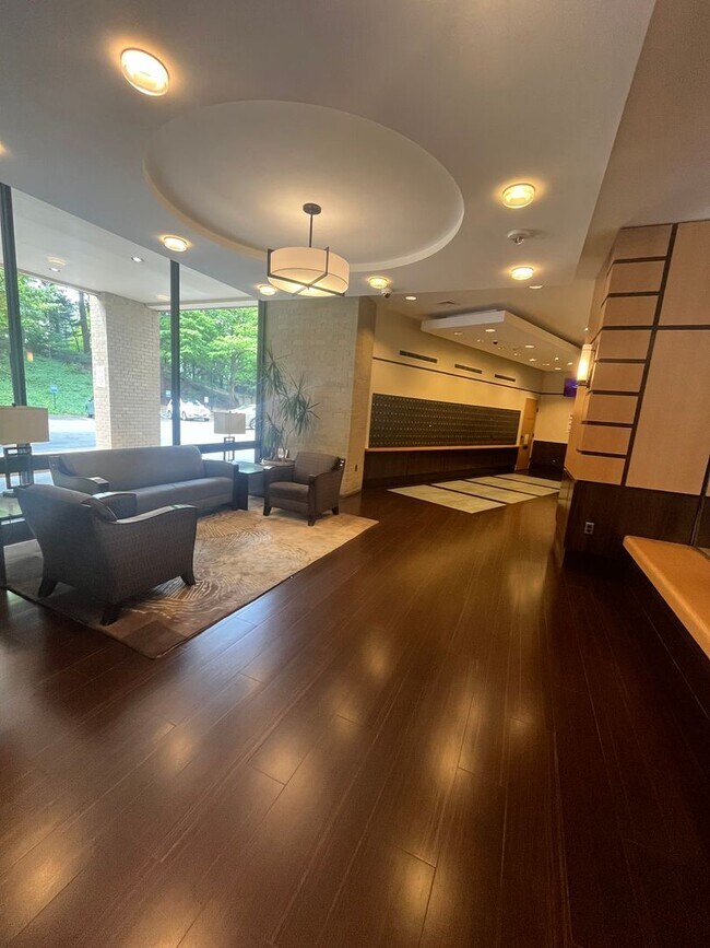 Photo - 307 Yoakum Pkwy Unidad 307 Yoakum Parkway #809