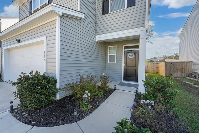 Photo - 314 Black Birch Dr