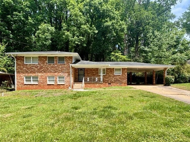 Building Photo - 2612 Dawn Dr