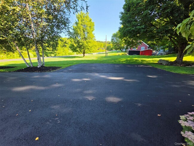 Photo - 499 E Rd