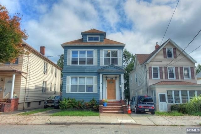 Building Photo - 166 Woodridge St Unit 1