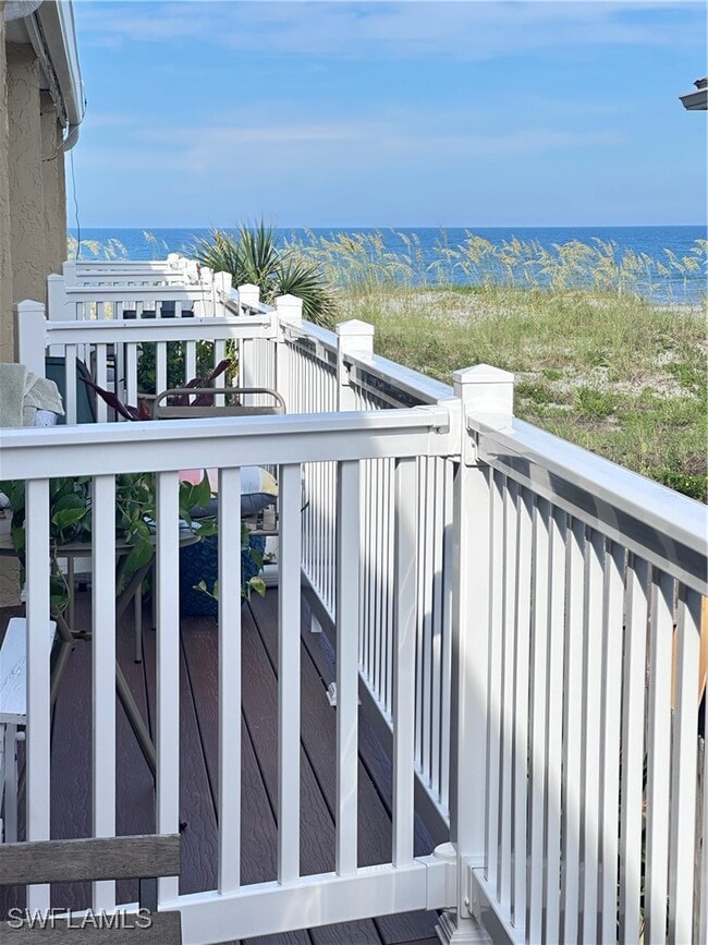 Building Photo - 1107 1st St S