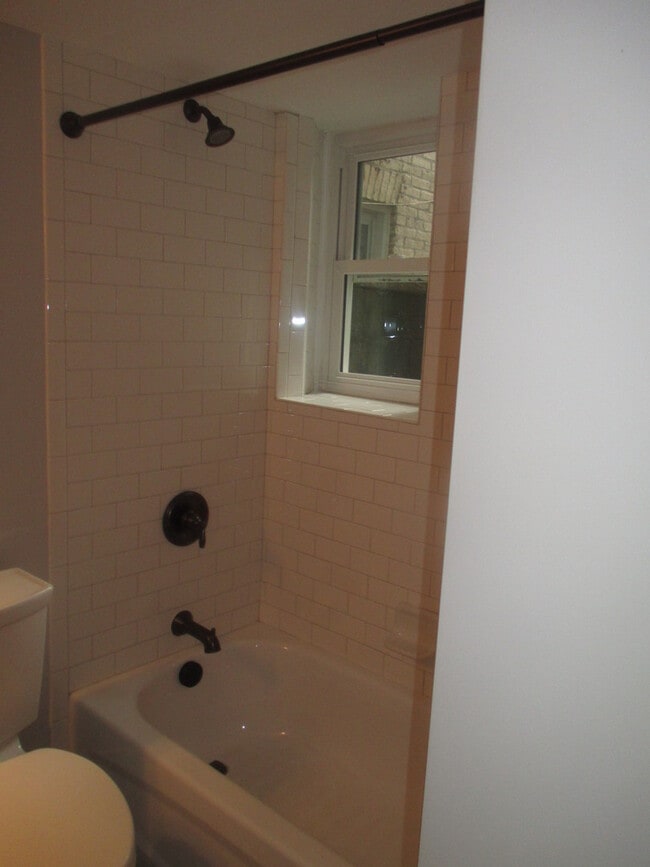 Photo - Townhome for rent in Upper Fells Point (Butcher's Hill) Unit Basement - Utilities included