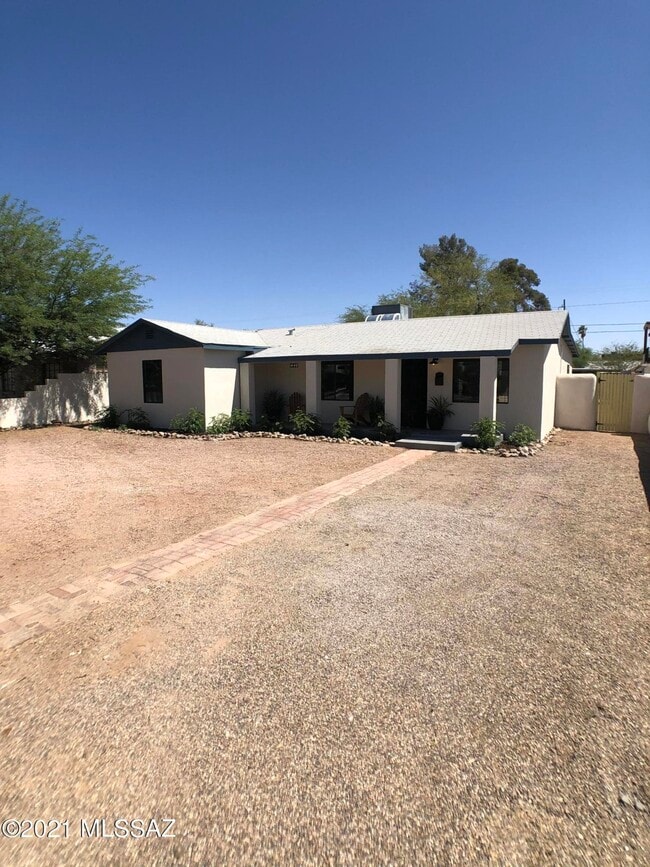 Photo - 1440 E Edison St