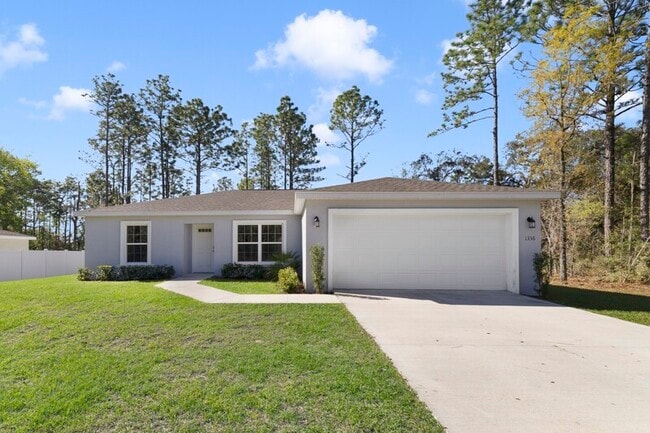 Building Photo - 1336 W Cary Dr