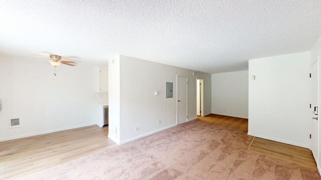 Photo - 541 Alameda del Prado Unit 306