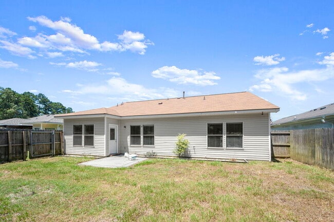 Photo - 22898 Sabine Dr