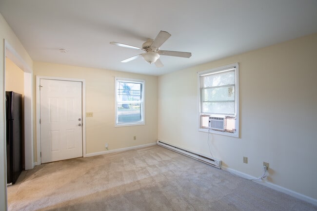Photo - 4805 Wyoming Ave Unit 4805 C Wyoming Ave