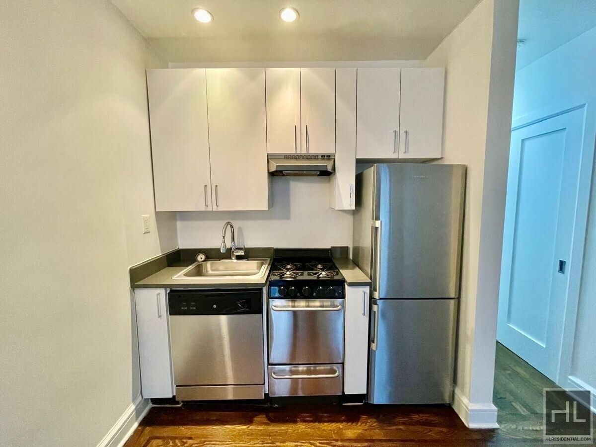 Photo - EAST 87 STREET Unit 5B