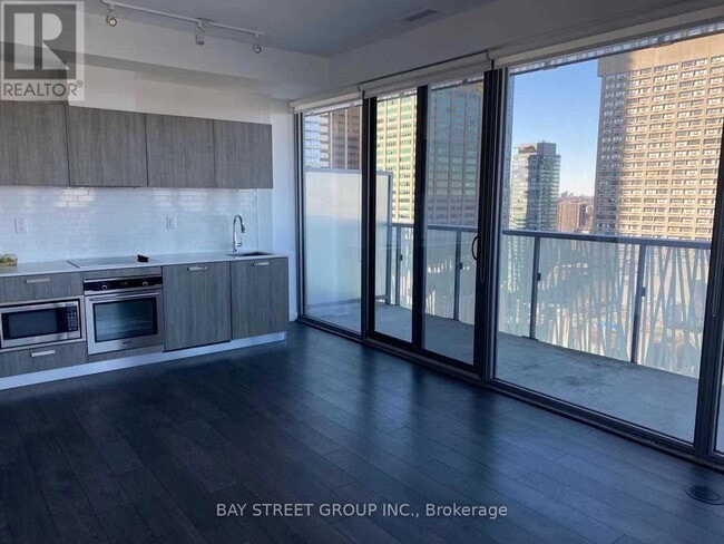 Photo - 50 Charles St E Unit 2612