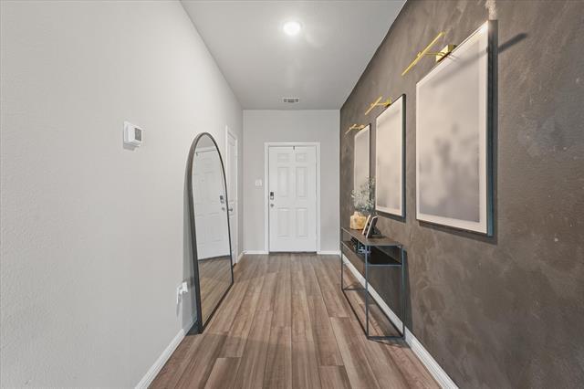 Photo - 1128 Catalan Trl