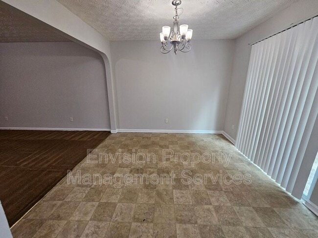 678 Georgetown Ct