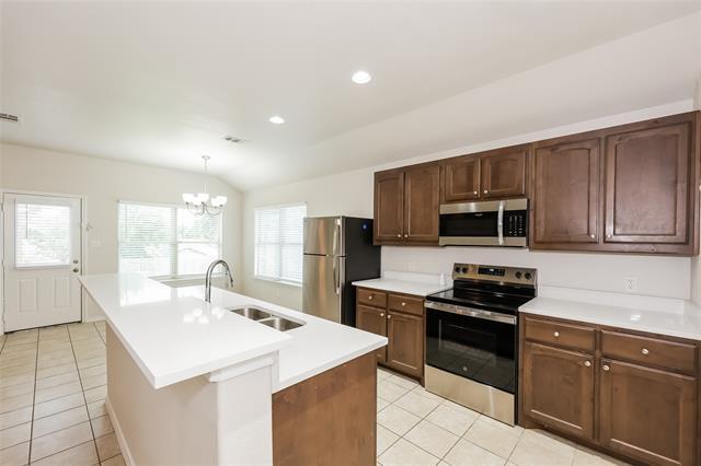 Photo - 1037 E Powell Ave