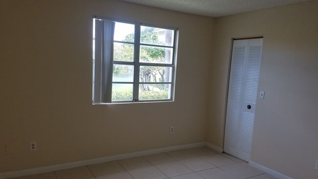 Photo - 1255 SW 46th Ave