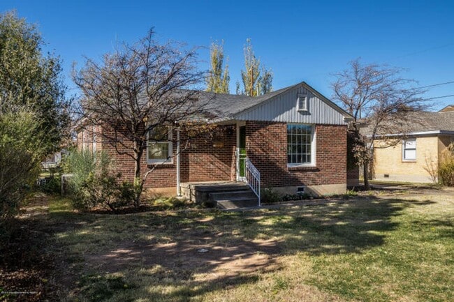 Photo - 108 Wayside Dr