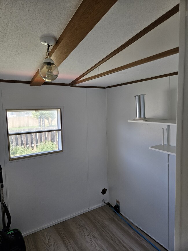 Photo - 1005 E Gallatin St