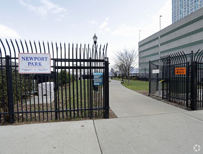 Photo - Parkside East