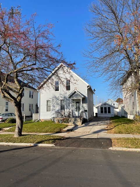 Photo - 1328 Geele Ave