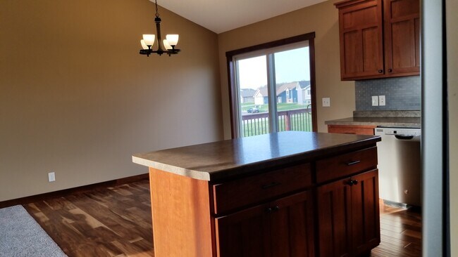 Photo - 244 Prairie Rd