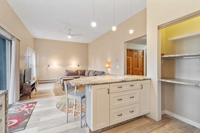 Photo - 105 Granite St Unit 3