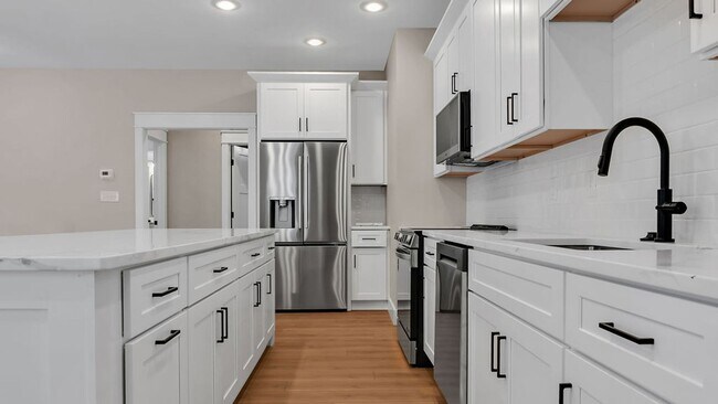 Photo - 310 N Jefferson St Unit 312