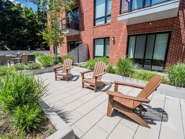 Photo - 173 Morris St Apartment Unit 312