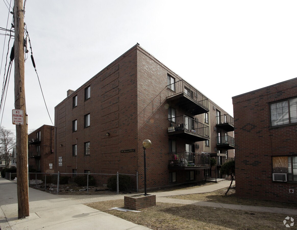 Photo - Harvard Street Apartments