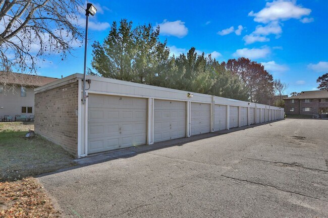 6001 E Viking Blvd Unit 6001-105