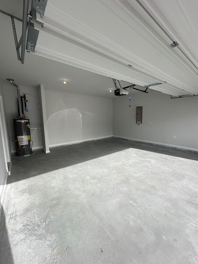 Photo - Elegant 2-Story Rental Home with Spacious ...